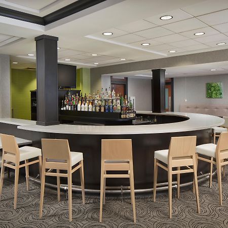 Holiday Inn Grand Rapids-Airport By Ihg Exterior foto