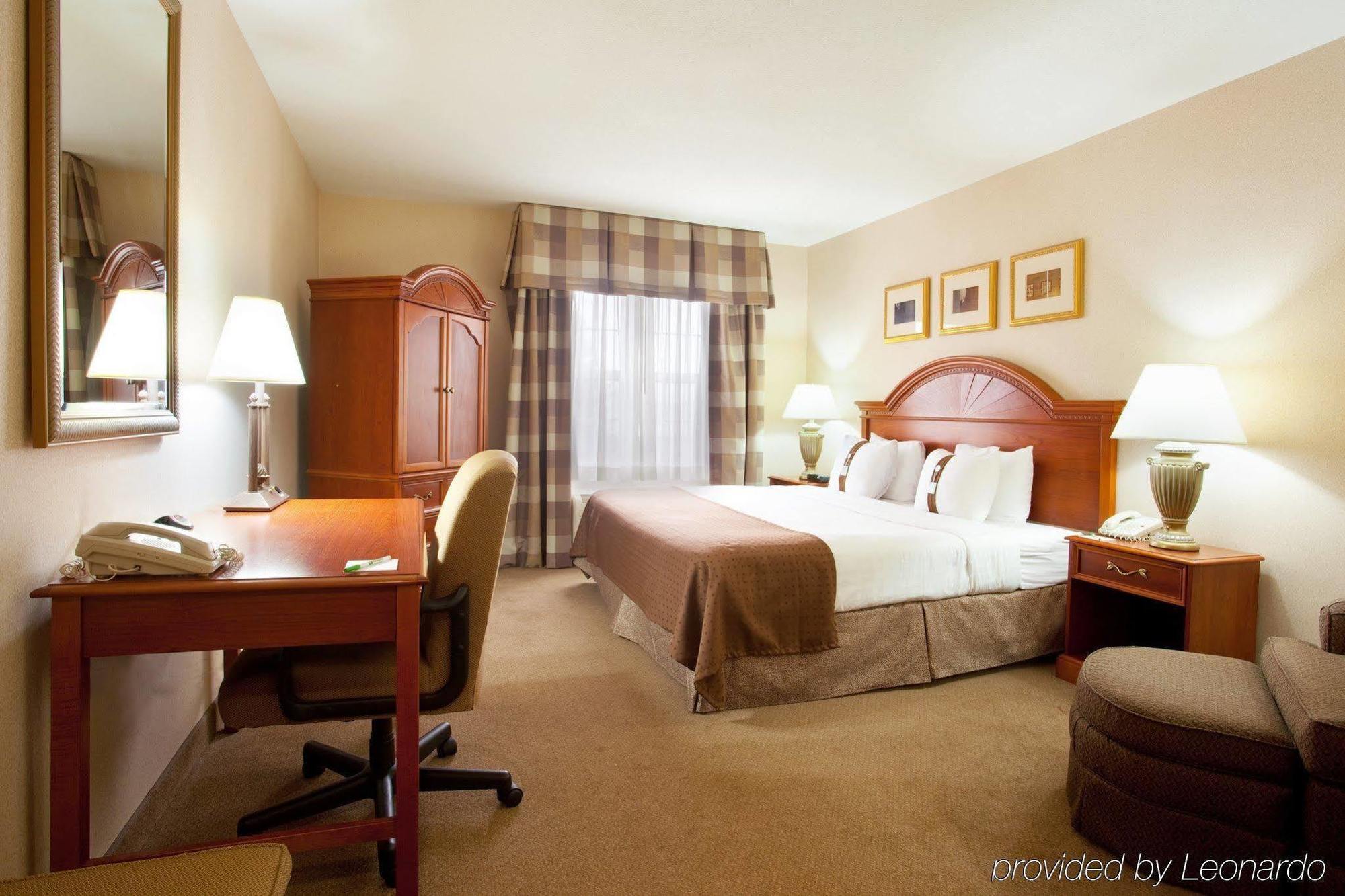 Holiday Inn Grand Rapids-Airport By Ihg Exterior foto